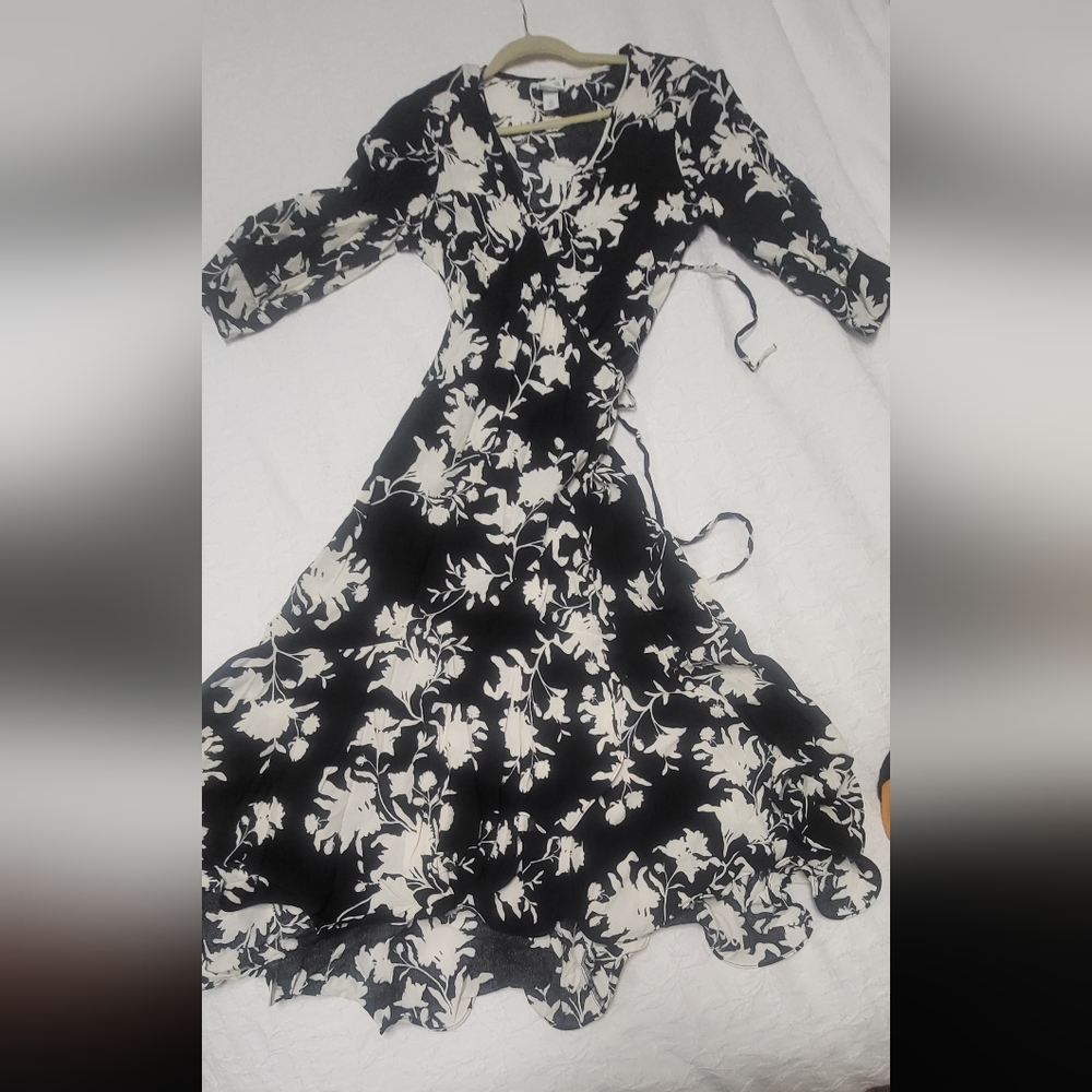 Johanna Ortiz x H&M Creped Orchid Maxi Wrap Dress Black White - Picture 7 of 12